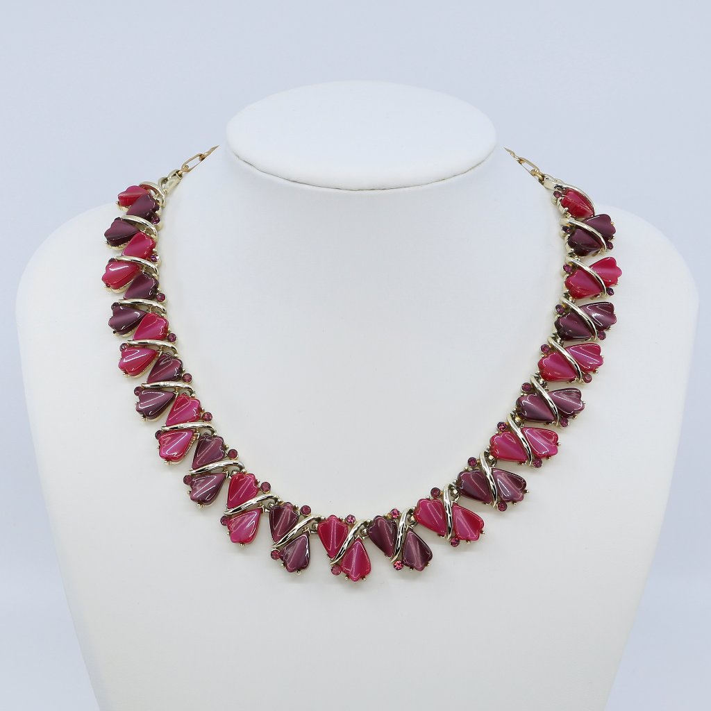 Vintage Coro Moonray Lucite Fuchsia And Purple Leaves With Rhinestones Necklace 44$